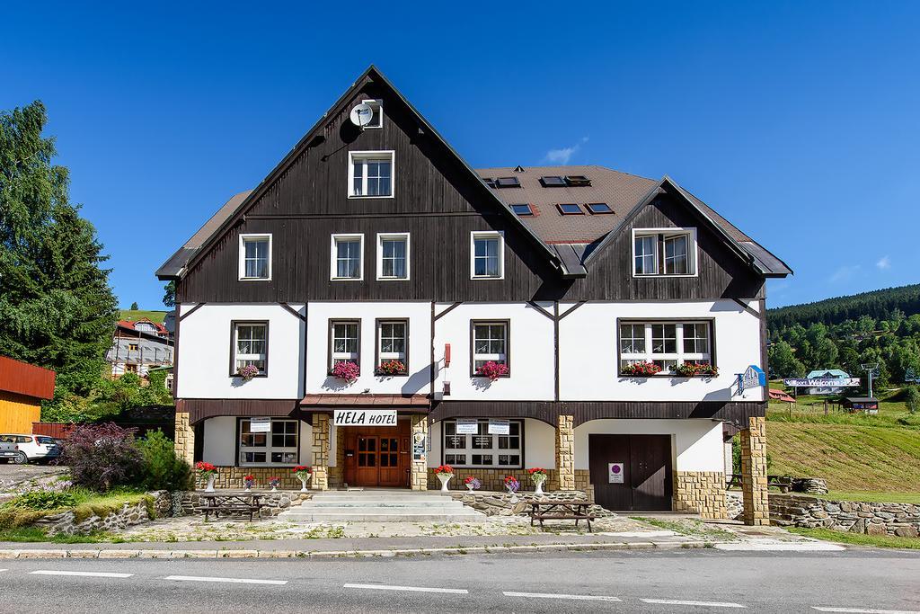 Hotel Hela Pec pod Snezkou Exterior photo